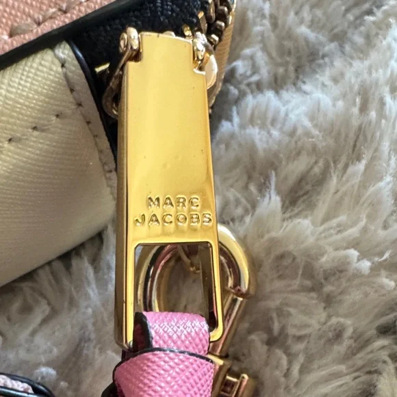 Marc Jacobs Pink and Cream SnapShot Bag with Gold Accents - Picture 5 of 6